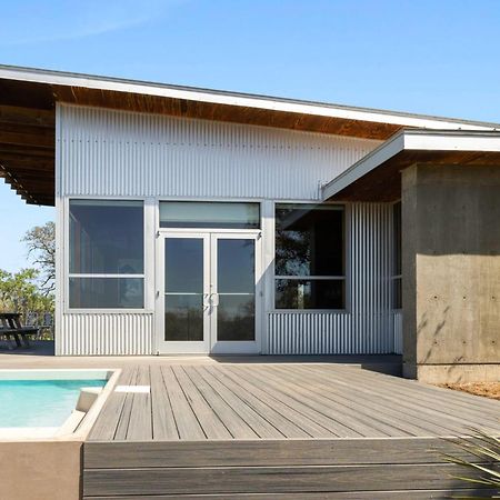 Lazo House - Riverfront With Overlooking Llano River Exteriér fotografie