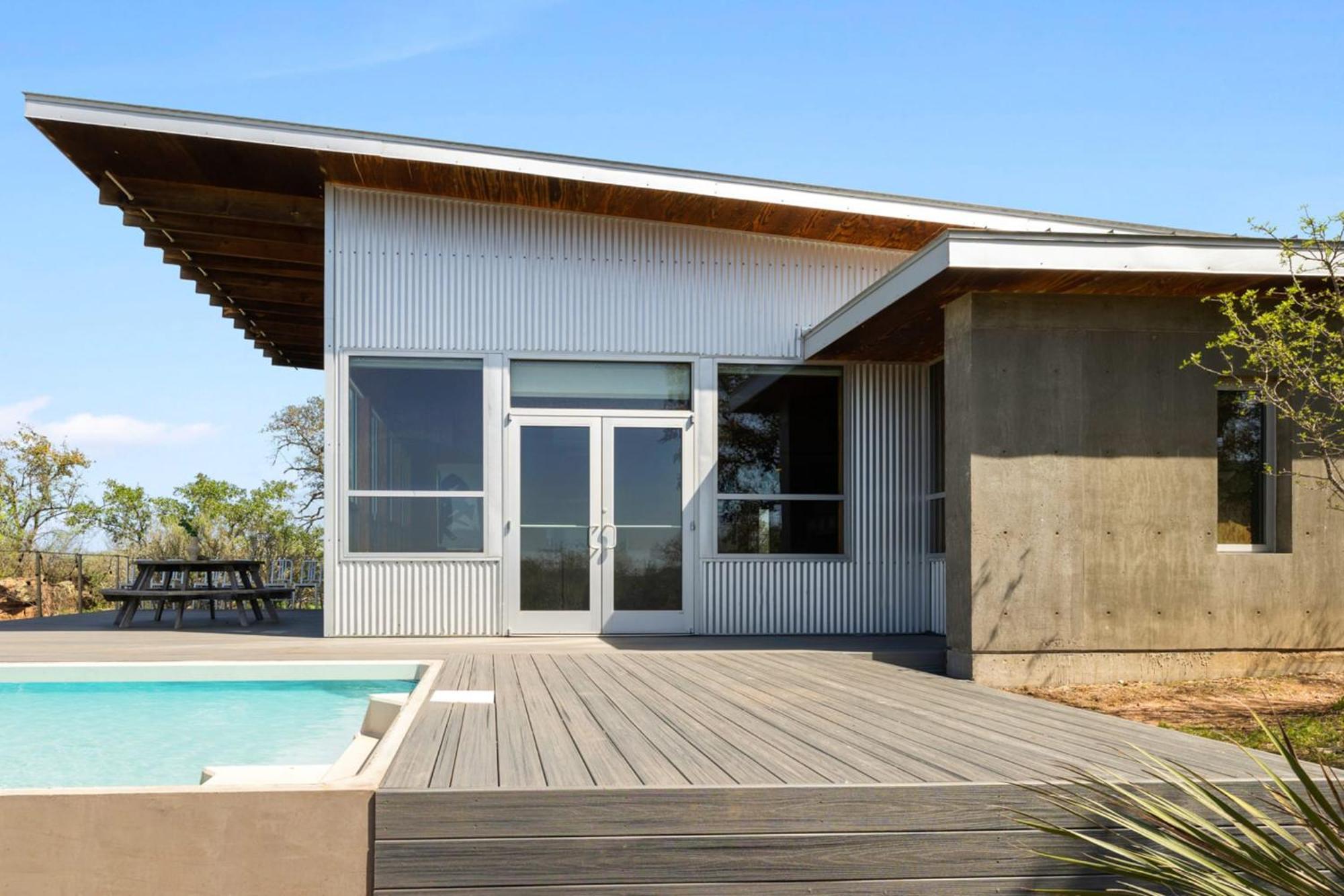 Lazo House - Riverfront With Overlooking Llano River Exteriér fotografie