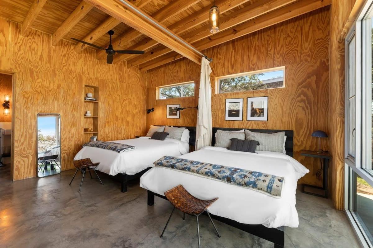 Lazo House - Riverfront With Overlooking Llano River Exteriér fotografie
